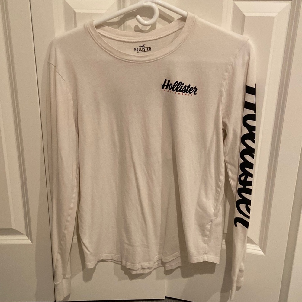 Hollister long sleeve white graphic t shirt